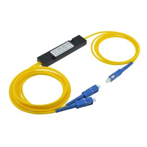 1x2 Singlemode Dual Window FBT Accoppiatore con connettore SC\/UPC, 3. 0 mm ABS Cassette Packing