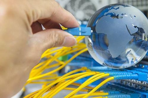 Noi ottica primavera può aiutare i clienti a costruire la linea di produzione...